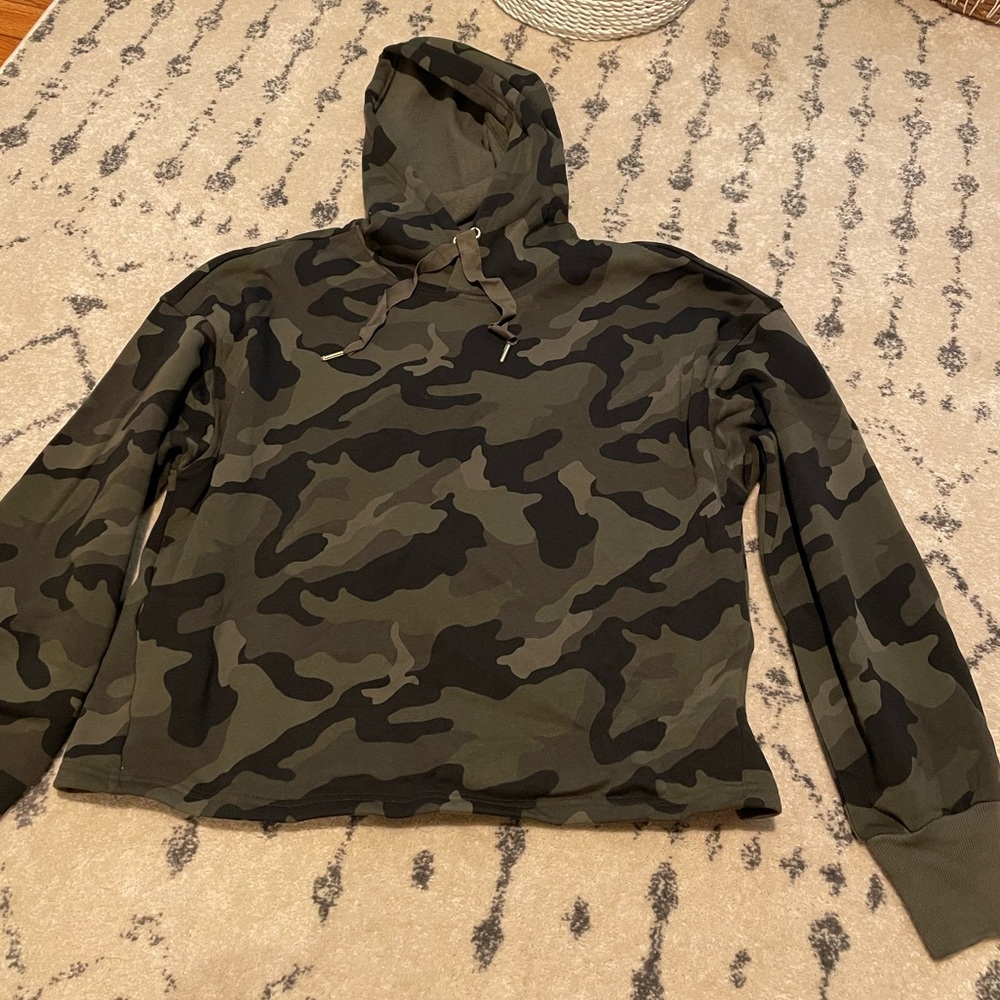 Old Navy sweatshirt